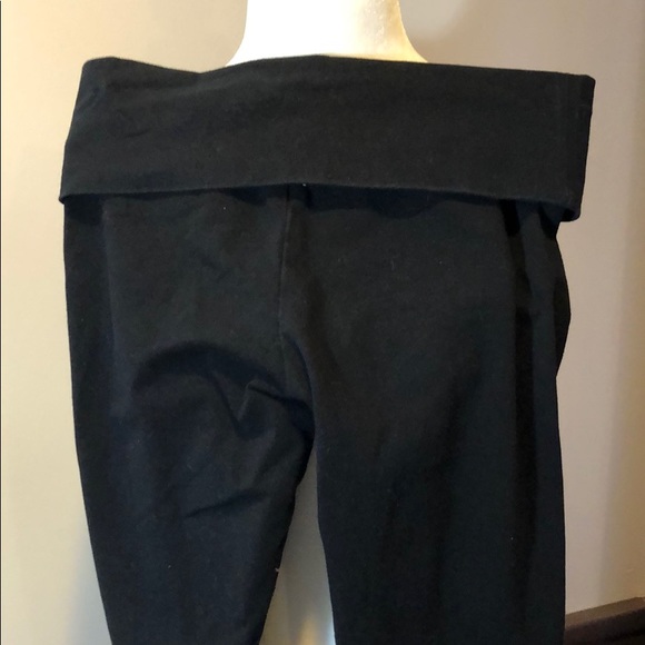 Pink Victoria’s Secret Yoga Pants - Picture 5 of 7